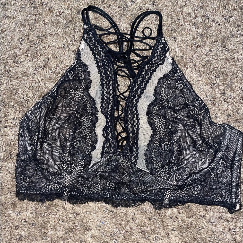 Bras/bralets